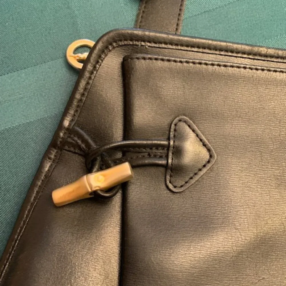 🎉HP🎉Vintage Leather Longchamp shoulder bag - Picture 5 of 16